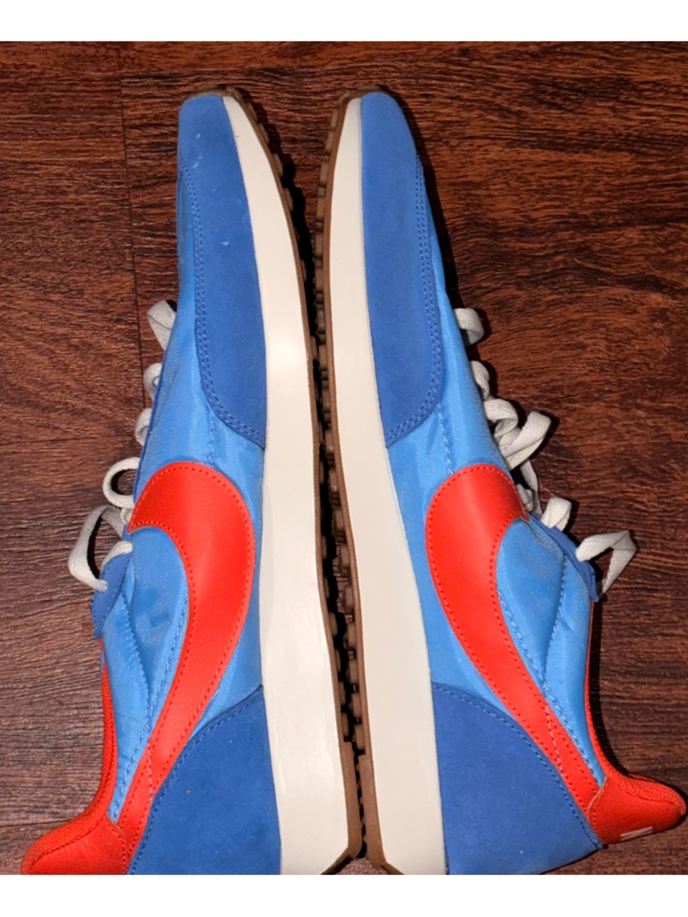 Nike size 11.5 - Picture 11 of 13